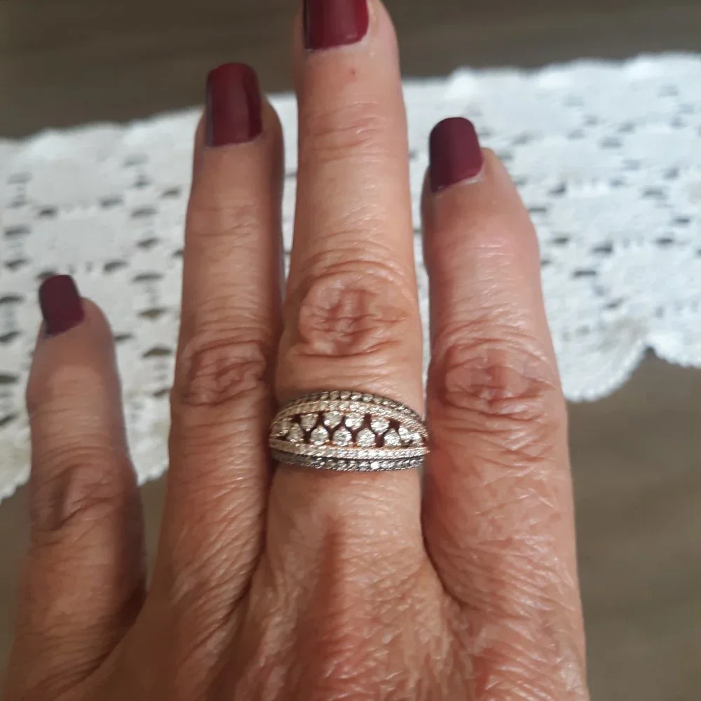 Ring - Picture 2 of 3